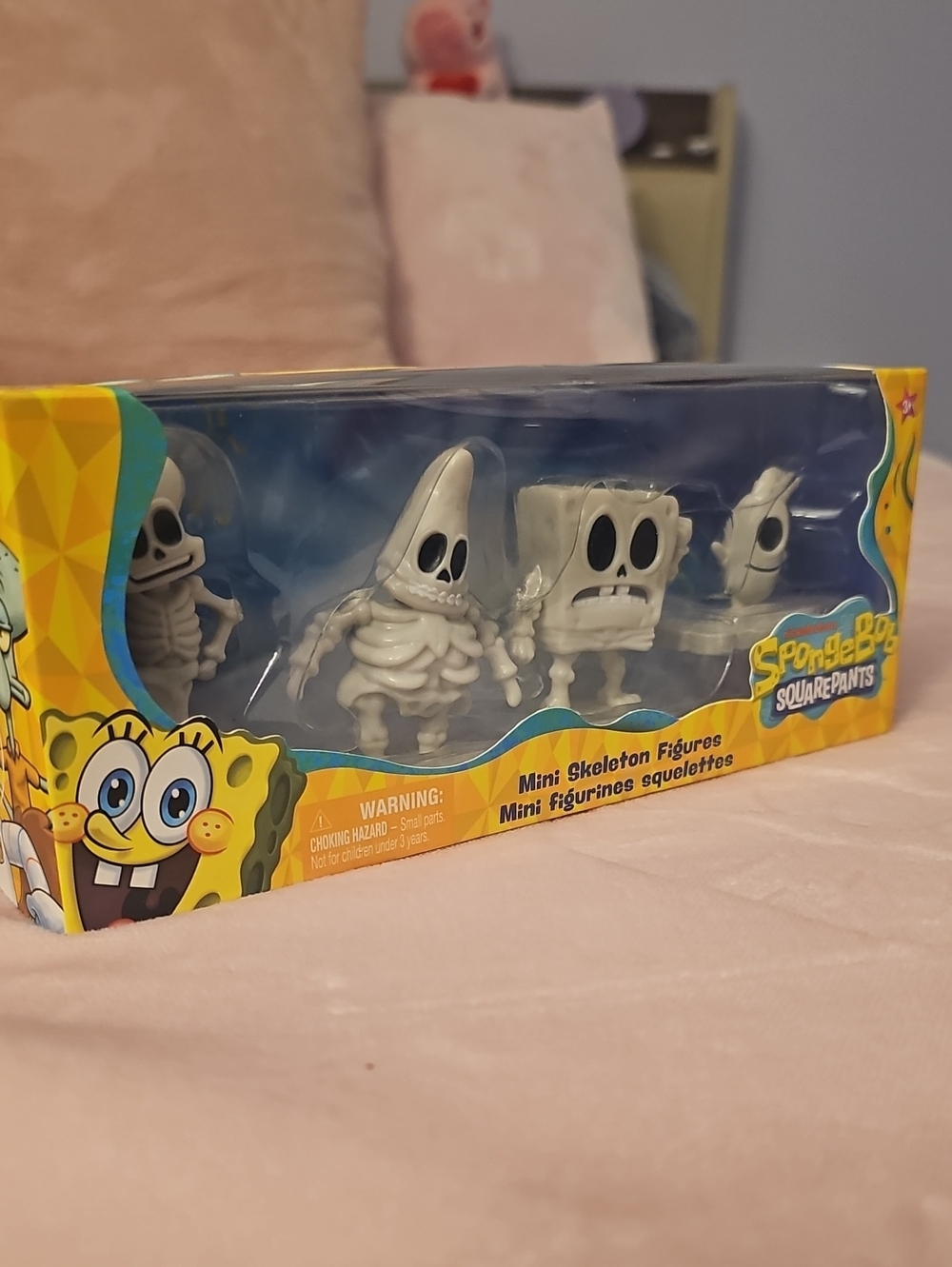 SpongeBob SquarePants White Mini Skeleton Figure Set